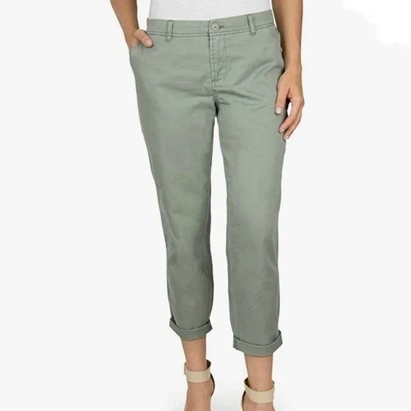 Woolrich Womens Washed Cropped Sunday Chino Pants - Picture 1 of 6
